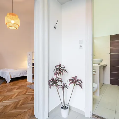 Elementa Luxe * Budapest