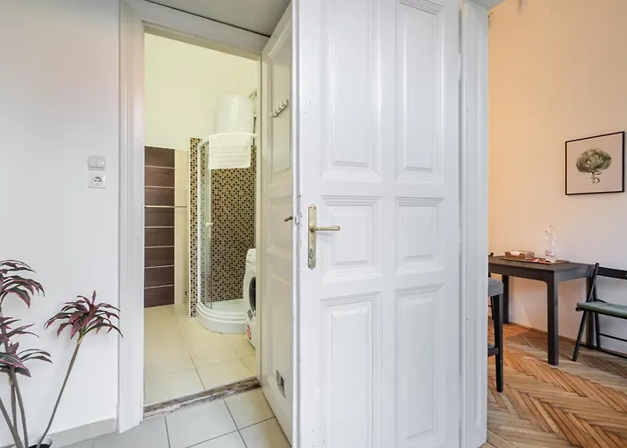 Elementa Luxe Apartament