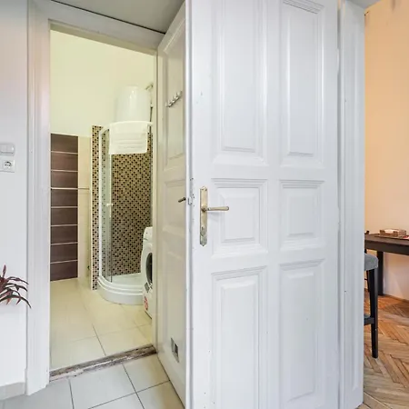 Elementa Luxe Apartament